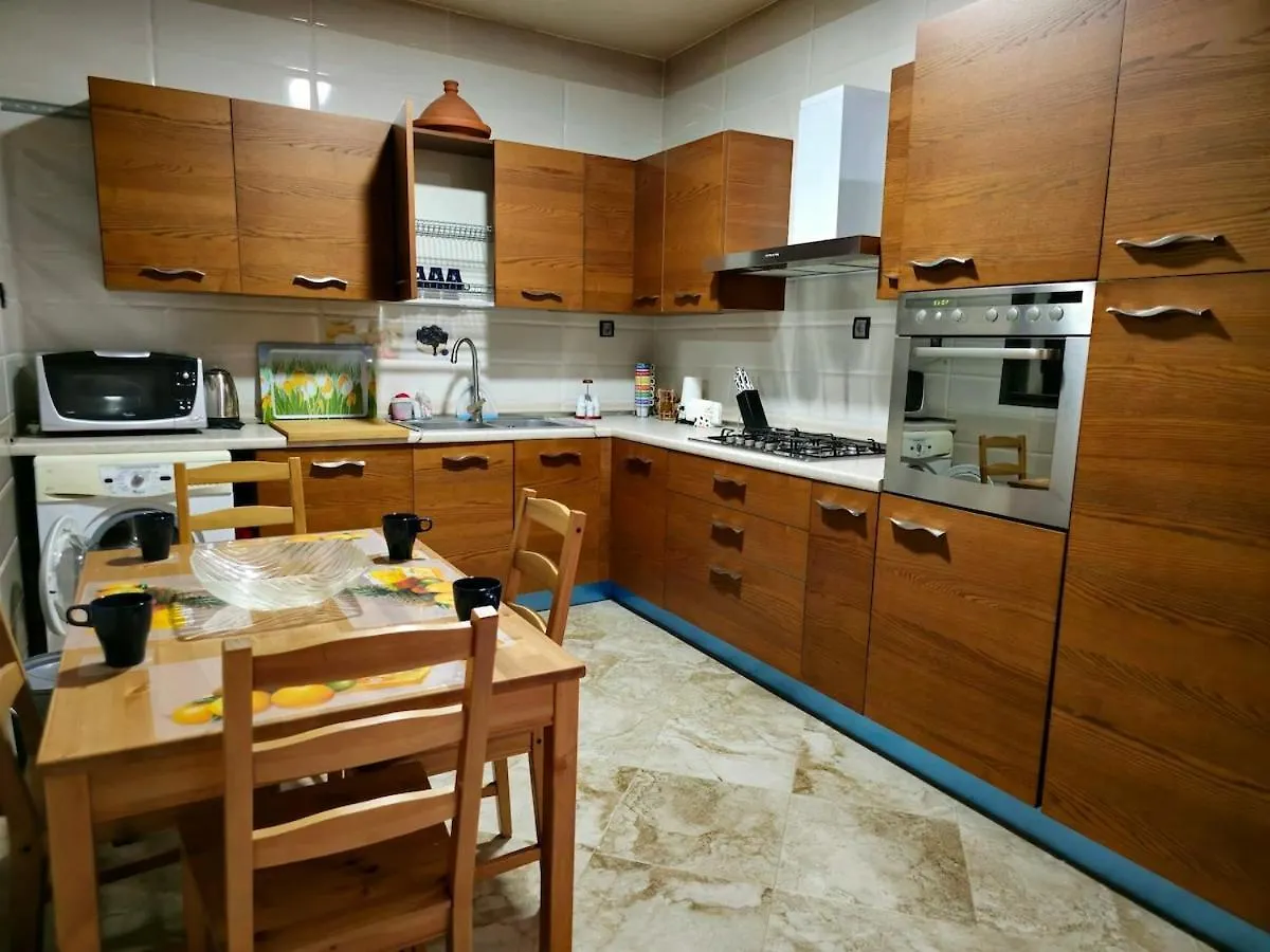 Charming Fassi Stay, 5 Min Center Fes